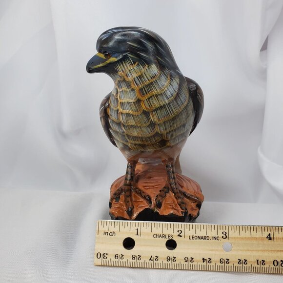 Vintage Action International Painted Stone Bird Figurine Falcon Hawk 5.25" tall - Picture 4 of 16